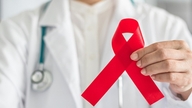 Sundhedsforsikring: En 'livline', der bidrager til at sikre bæredygtig behandling for mennesker, der lever med HIV.