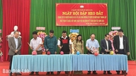 Comuna Ea Tul: Discuție despre Ziua tradițională a Frontului Patriei Vietnam