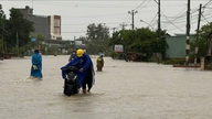 Gia Lai: National Highway 25 deeply flooded, cutting off vital transportation route.