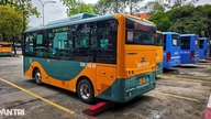 Bis 2030 sollen 100 % des öffentlichen Nahverkehrs in Hanoi und Ho-Chi-Minh-Stadt mit grüner Energie betrieben werden.