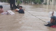 วันที่ 20 พฤศจิกายน เป็นวันที่ยากจะลืมเลือน ณ โรงเรียนแห่งหนึ่งในจังหวัดเกียลาย ซึ่งเป็น "ศูนย์กลางของเหตุการณ์น้ำท่วม"