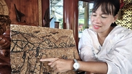 Teknik unik dan luar biasa: Mengubah bahan buangan menjadi... karya seni.