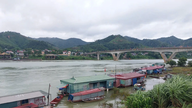 Gewährleistung der Sicherheit beim Schließen der unteren Auslassschleusen des Wasserkraftwerks Hoa Binh.