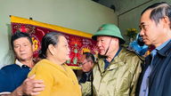 Vicepremierminister Nguyen Hoa Binh anmodede Dak Lak-provinsen om hurtigt at stabilisere befolkningens liv.