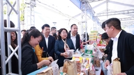Vietnamesisk varemesse for arbejdere og befolkning i Hanoi.