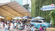 Vietnams turistindustri accelererer i løbet af festivalsæsonen.