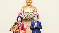 Wartawan Nguyen Thi Thuy Linh telah dilantik sebagai Timbalan Ketua Pengarang Akhbar Industri dan Perdagangan.