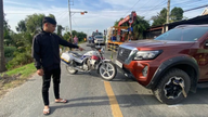 Tay Ninh: Ung mand anholdt for at have kørt en bil med falske nummerplader, der kørte ind i en politimotorcykel.