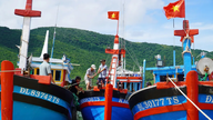 Khanh Hoa menarik balik larangan laut.
