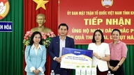 Regeringens online avis og Amway Vietnam slår sig sammen for at overvinde konsekvenserne af de historiske oversvømmelser i Khanh Hoa.