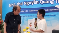 Vietnam Yazarlar Birliği Başkanı, çocuklarda okuma alışkanlığını geliştirmenin yollarını paylaşıyor.