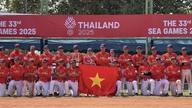 El equipo de béisbol vietnamita logra una victoria histórica; el entrenador principal tiene una relación muy cercana con su compatriota Kim Sang-sik.