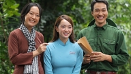 Over 20 kunstnere medvirkede i musikvideoen 'Vietnam's Quintessence'.