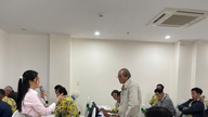 Da Nang mejora las habilidades de comunicación en idioma coreano para los conductores de ciclotaxis turísticos.