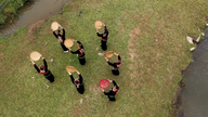 La danse rythmique Velrguong (déhanchements)