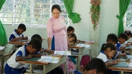 Seorang guru yang telah mendedikasikan 13 tahun mengajar di wilayah sempadan: "Kebahagiaan saya setiap hari adalah melihat pelajar saya mempelajari satu huruf lagi."