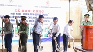 Mise en œuvre de la « Campagne Quang Trung » : Da Nang construit et rénove rapidement des logements pour ses habitants.