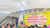 ຫາຍຟ່ອງ: ກຳຈັດເຮືອນຊົ່ວຄາວ ແລະ ເຮືອນຊຸດໂຊມດ້ວຍວິທີການສ້າງສັນຫຼາຍຢ່າງ.