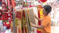 Kalender Tahun Baru Imlek 2026: Permintaan akan hadiah dan dekorasi mendorong sedikit peningkatan daya beli.