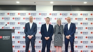 El ministro de Educación australiano visita la Universidad RMIT.