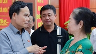 Il segretario del Partito, Tran Luu Quang, ha discusso la proposta di un regolamento "eccezione" per i casi di suddivisione di terreni ereditati.