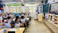 Ho Chi Minh Cityn oppilaat "seikkailevat" Harry Potterin kanssa vietnamin kielen tunnilla tekoälyn avulla.