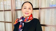 Revelations about the beautiful and private wife of People's Artist Bui Bai Binh.