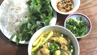 Lạ lùng phở sắn Quế Sơn