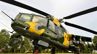 Vietnamin ilmavoimien aseistettu helikopteri: legendaarinen Mi-24