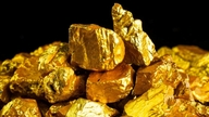 China descubre inesperadamente una mina de oro subterránea con más de 1.000 toneladas.