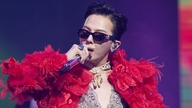 G-DRAGON causes a stir at MMA 2025, Jennie BlackPink receives her first Daesang award.