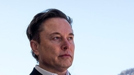 Elon Musk becomes the first person in the world to have $700 billion.