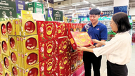 Vietnamesiske produkter dominerer i Tet-gavekurve.