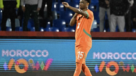 Camarões e Costa do Marfim conquistaram a Copa Africana de Nações graças a um craque do Manchester United.