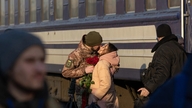 Ukraine stopper 'Kærlighedstoget': Slutningen på et frontlinjesymbol?