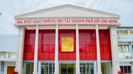 Pierwszy uniwersytet w kraju, który posiadał salę symulacyjną do sterowania i obsługi kolei dużych prędkości.
