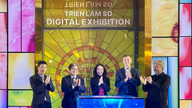 Digitaalisen näyttelytilan 'Hanoi Radiant - Light and Heritage' avaaminen