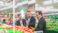 Meningkatkan peluang penjualan produk-produk Vietnam dalam sistem distribusi modern.