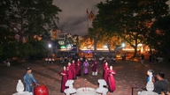 Hai Phong lanza su primer producto turístico nocturno, "Huellas Sagradas de Hang Kenh".