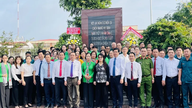 Kvindeforeningen i An Binh Ward organiserede aktiviteter for at mindes de heroiske martyrer.