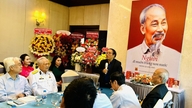 Penyair Tran Dang Khoa: "Menulis tentang Paman Ho sangat sulit, tetapi Trinh Quang Phu telah melakukan pekerjaan yang sangat baik."