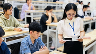 Hanoi University of Education rekrutterer studerende til 8 nye hovedfag.
