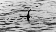 Ahli biologi mengungkap kebenaran tentang Monster Loch Ness setelah 52 tahun pencarian.