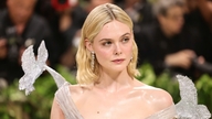 Elle Fanning: Ein klassischer Hollywoodstar, der ins 21. Jahrhundert versetzt wurde.