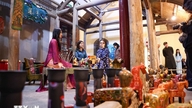 Przeżyj tradycyjne święto Tet (wietnamski Nowy Rok Księżycowy) w przestrzeni „Vietnamese Tet - Street Tet”.