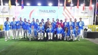 Det vietnamesiske paralympiske hold deltager i flaghejsningsceremonien ved de 13. ASEAN Para Games.