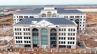 На территории аэропорта Лонгтхань завершено строительство шести административных зданий правительственных учреждений.