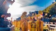 Fansipan : Vivez l'expérience du festival d'ouverture de la Porte Céleste et des couleurs printanières du Nord-Ouest du Vietnam pendant le Nouvel An lunaire du Cheval 2026.