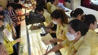 Harga emas pada 24 Januari: Jongkong dan cincin emas mencapai paras tertinggi baharu, harga global hampir $5,000.