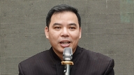 Duong Binh Nguyen powraca na scenę literacką z powieścią „Wiatr wciąż wieje przez las tropikalny”.